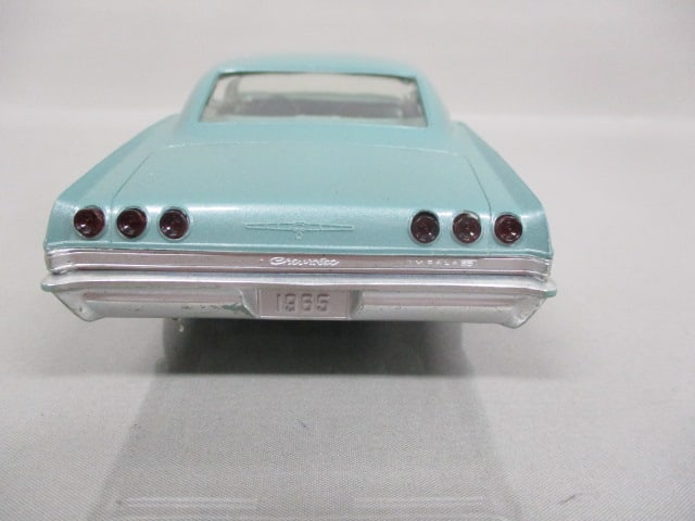 1965 Chevrolet Impala SS Dealer Promo - 6