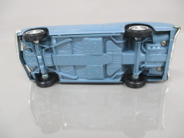 1965 Chevrolet Corvair Corsa Dealer Promo - 8