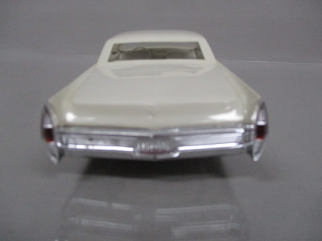 1968 Cadillac Coupe DeVille Dealer Promo - 6