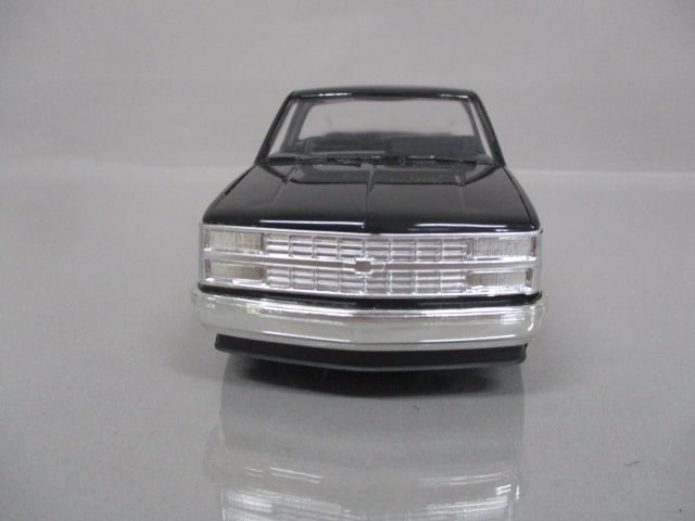 1990 Chevrolet Silverado 1500 Dealer Promo - 3