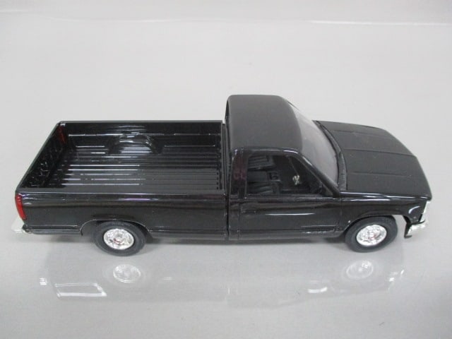1990 Chevrolet Silverado 1500 Dealer Promo - 5