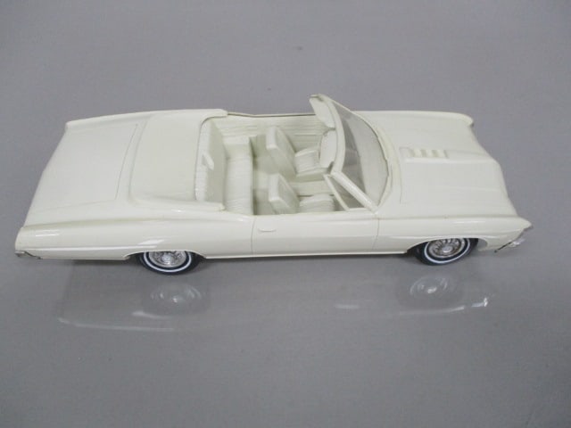1967 Chevrolet Impala SS Convertible Dealer Promo - 6