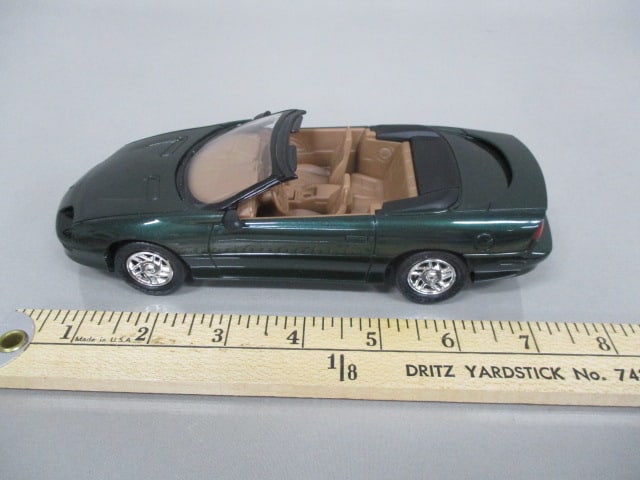 1995 Chevrolet Camaro Z28 Convertible Dealer Promo - 10