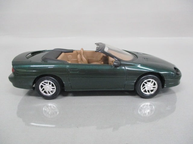 1995 Chevrolet Camaro Z28 Convertible Dealer Promo - 5
