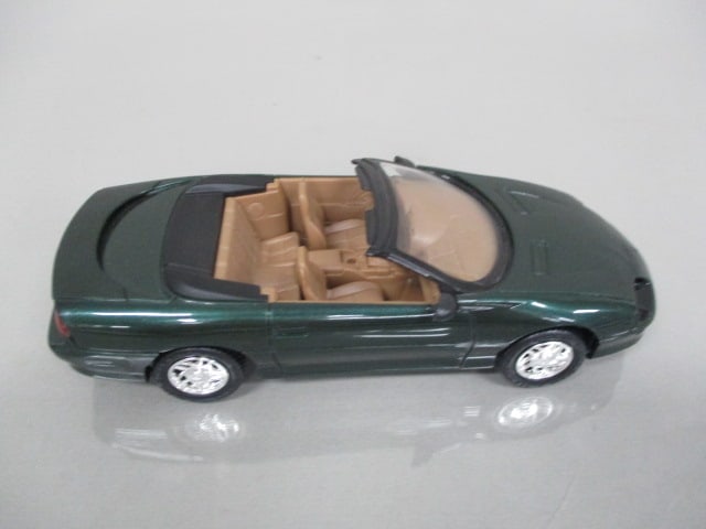 1995 Chevrolet Camaro Z28 Convertible Dealer Promo - 6