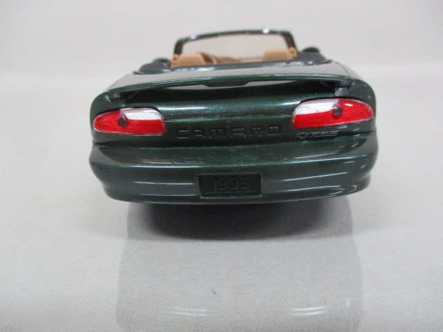 1995 Chevrolet Camaro Z28 Convertible Dealer Promo - 7