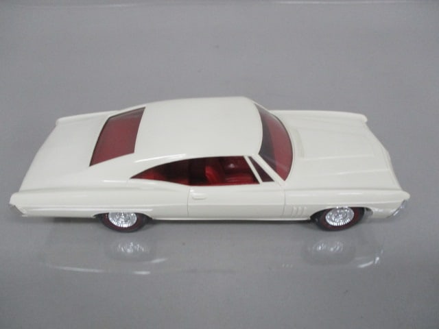 1968 Chevrolet Impala SS 427 Dealer Promo - 5