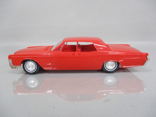 1968 Lincoln Continental Friction Dealer Promo - 2