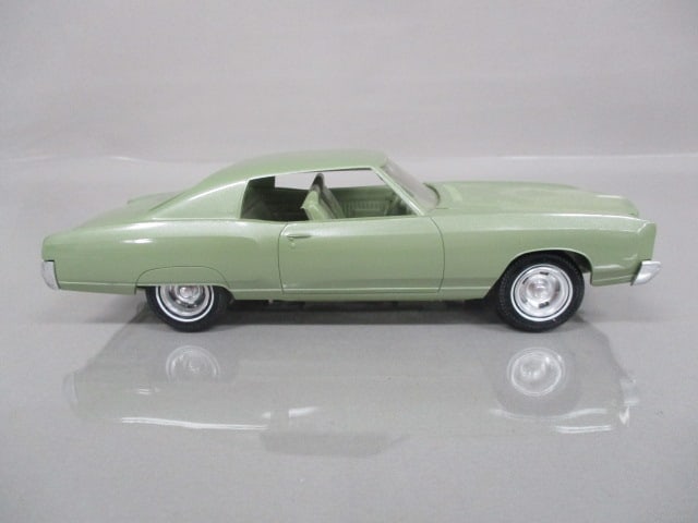 1970 Chevrolet Monte Carlo Dealer Promo - 4