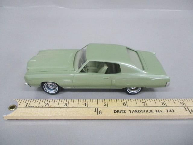 1970 Chevrolet Monte Carlo Dealer Promo - 9