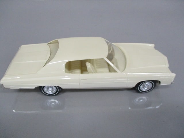 1972 Chevrolet Impala Custom 400 Dealer Promo - 5