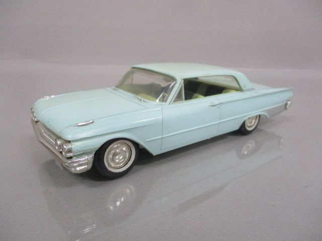 1961 Ford Galaxie Dealer Promo: .