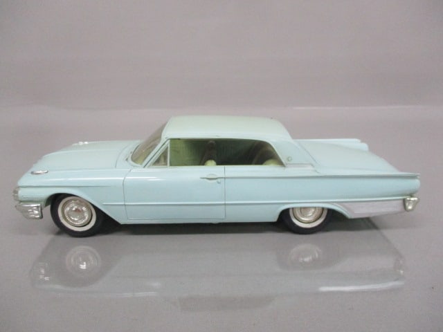 1961 Ford Galaxie Dealer Promo - 2