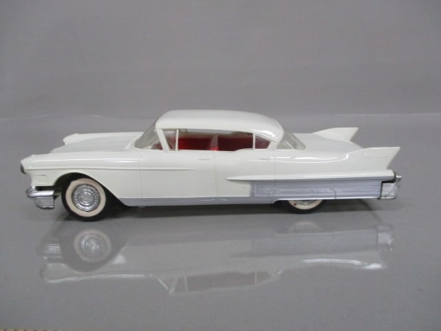1958 Cadillac Fleetwood/Sixty Special Friction Dealer Promo - 2