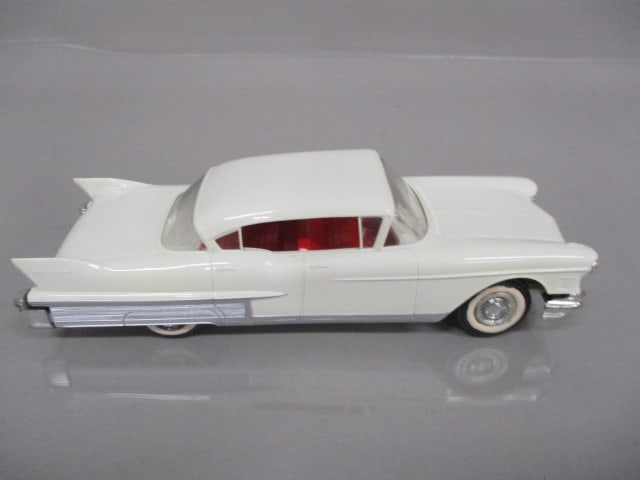 1958 Cadillac Fleetwood/Sixty Special Friction Dealer Promo - 5