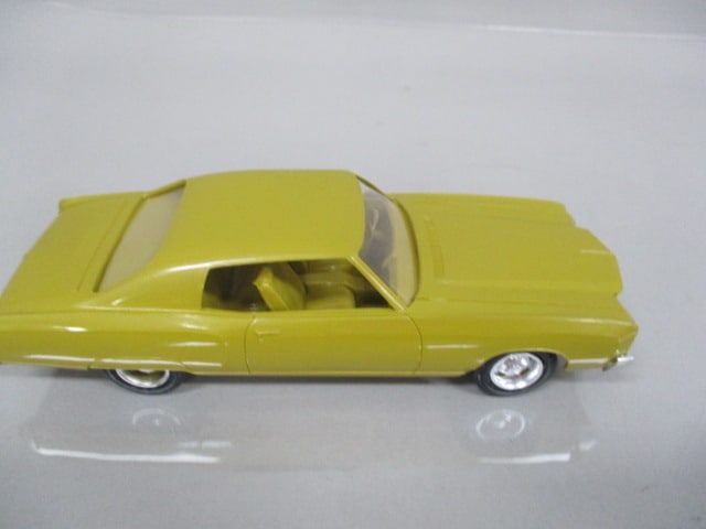 1971 Chevrolet Monte Carlo Dealer Promo - 5