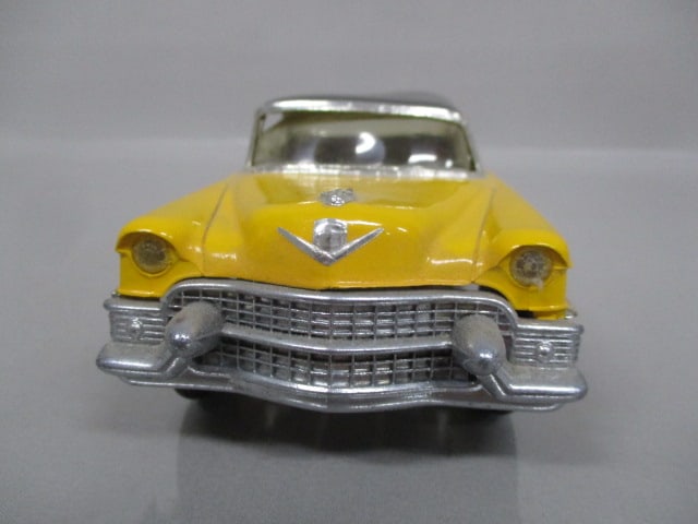 1955 Cadillac Friction Dealer Promo By AMT - 4