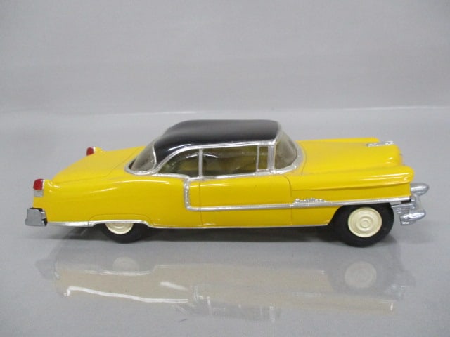 1955 Cadillac Friction Dealer Promo By AMT - 5