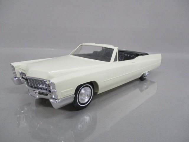 1968 Cadillac DeVille Convertible Dealer Promo: .
