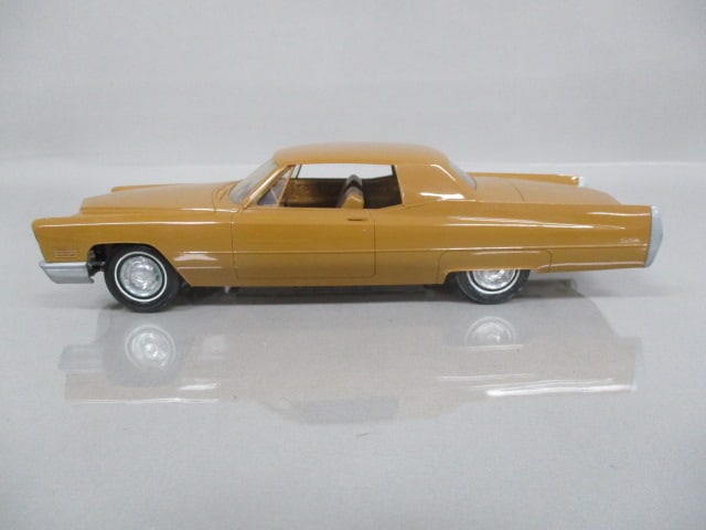 1967 Cadillac DeVille Friction Dealer Promo - 2
