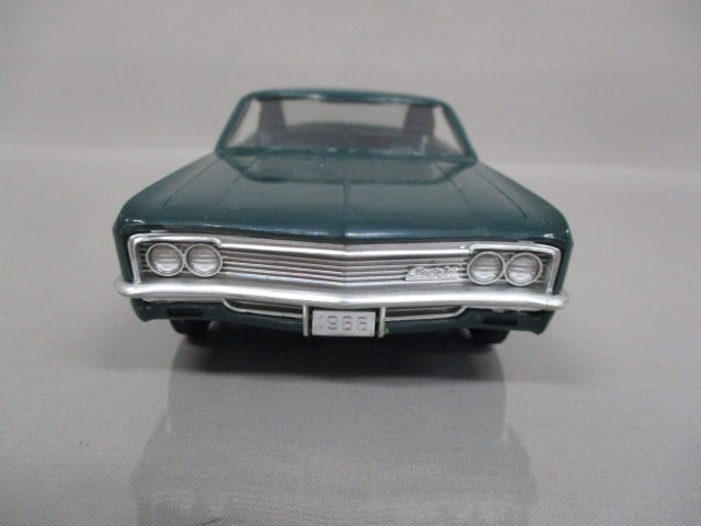 1966 Chevrolet Impala Super Sport Friction Dealer Promo - 3