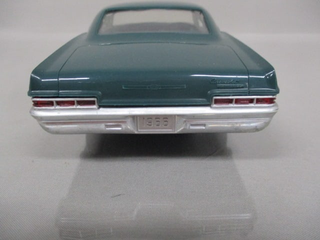 1966 Chevrolet Impala Super Sport Friction Dealer Promo - 6