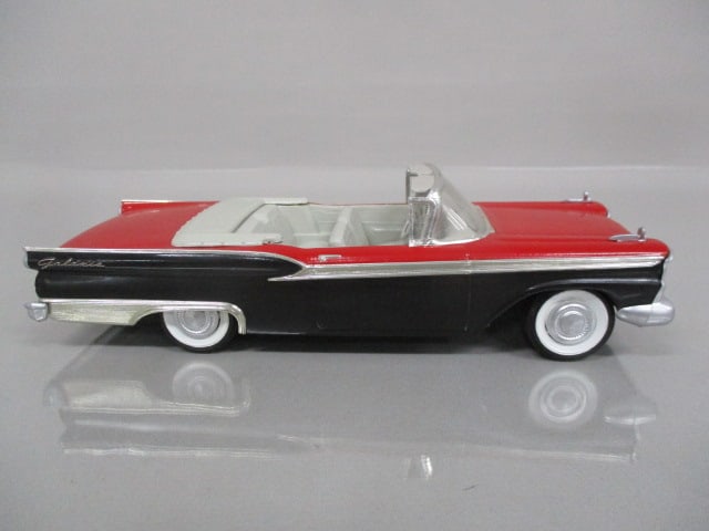 1959 Ford Galaxie Fairlane Convertible Dealer Promo - 5