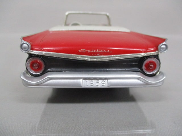 1959 Ford Galaxie Fairlane Convertible Dealer Promo - 7