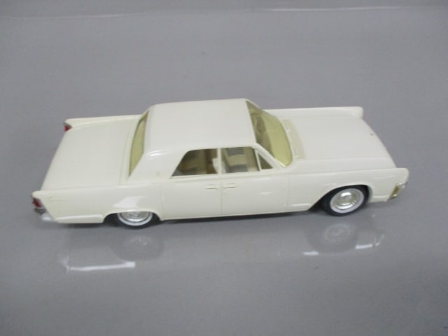 1961 Lincoln Continental Friction Dealer Promo - 5