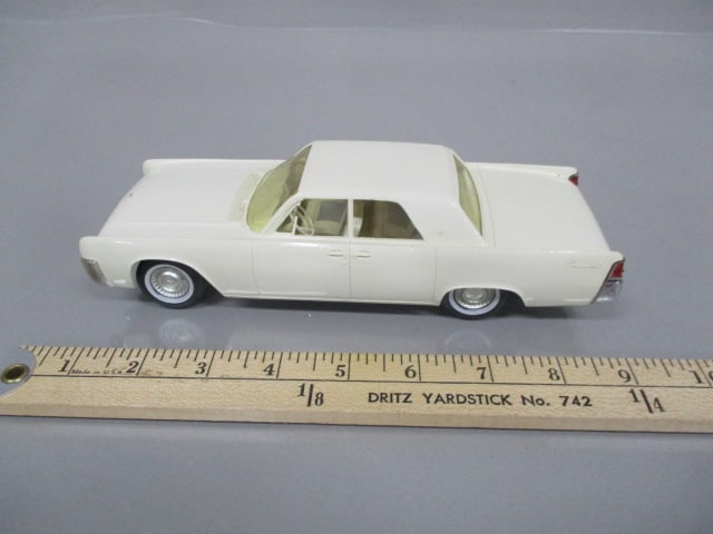 1961 Lincoln Continental Friction Dealer Promo - 9