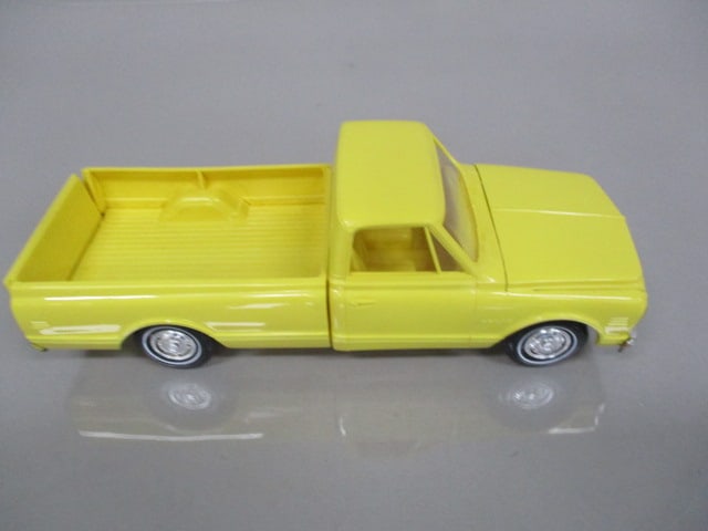 1970 Chevrolet CST/10 Pickup Truck Dealer Promo - 5