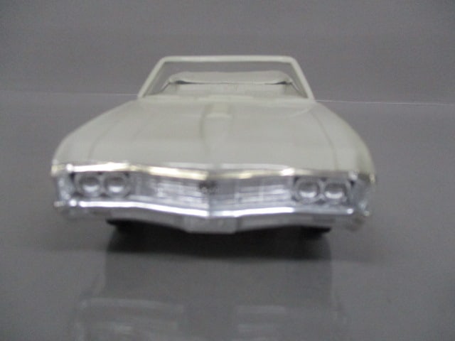 1967 Chevrolet Impala SS 427 Convertible Dealer Promo - 4