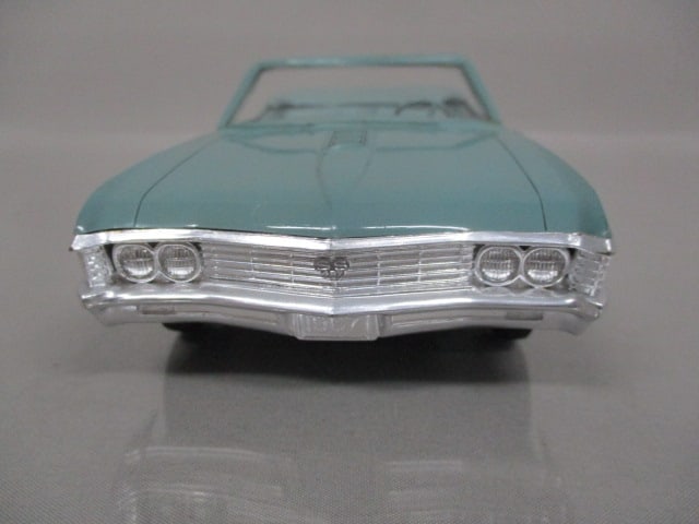 1967 Chevrolet Impala SS 427 Convertible Dealer Promo - 4