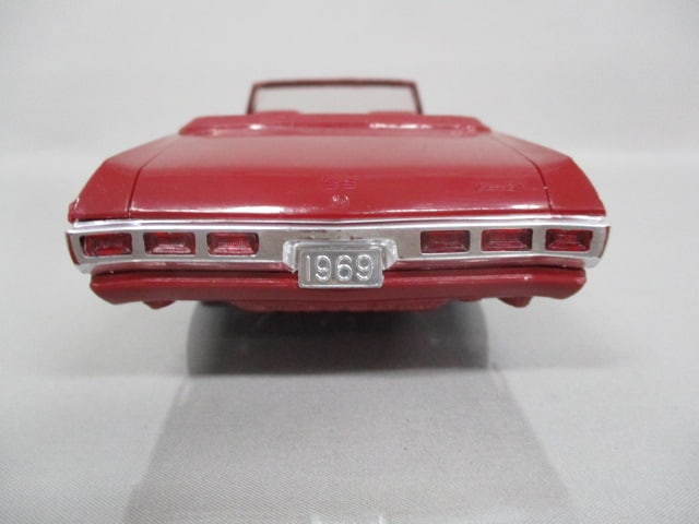 1969 Chevrolet Impala SS Convertible Dealer Promo - 7