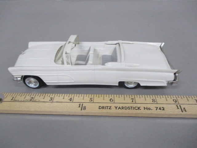 1960 Lincoln Continental Mark V Convertible Friction Dealer Promo - 10