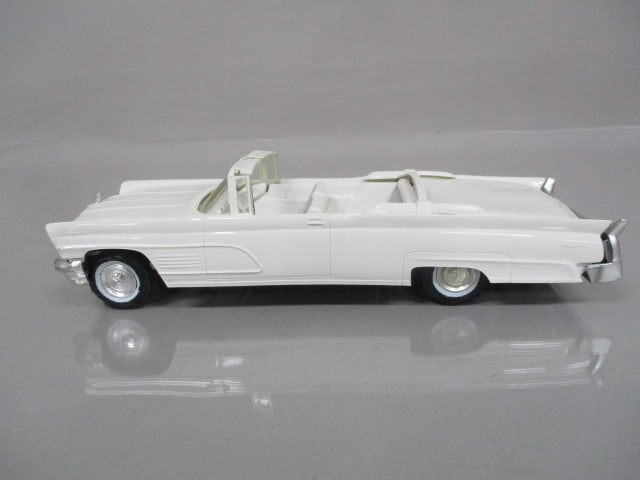1960 Lincoln Continental Mark V Convertible Friction Dealer Promo - 2