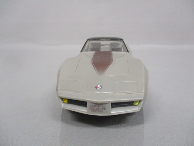 1982 Corvette "Collectors Edition" Dealer Promo - 3