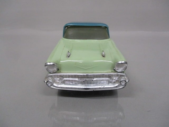 1957 Chevrolet Bel Air Station Wagon Friction Dealer Promo - 3