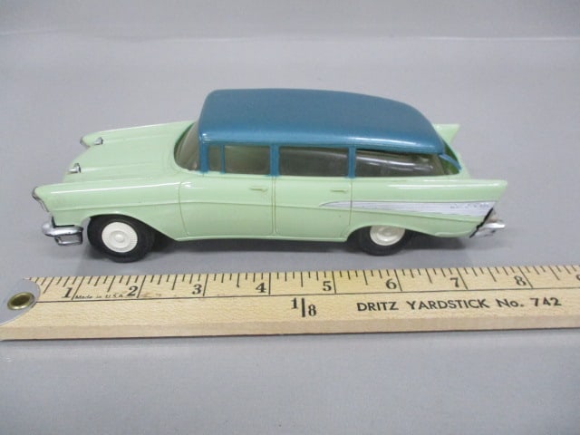 1957 Chevrolet Bel Air Station Wagon Friction Dealer Promo - 9
