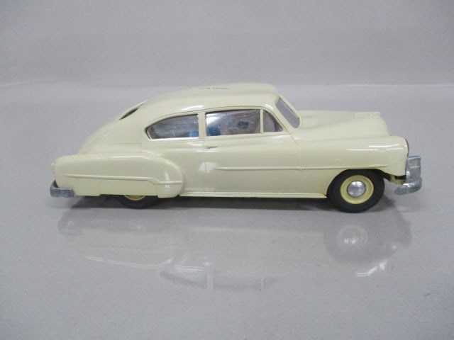 1950's Chevrolet Dealer Promo Bank - 4