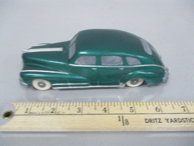 1948 Pontiac Silver Streak Cast Metal Dealer Promo - 9