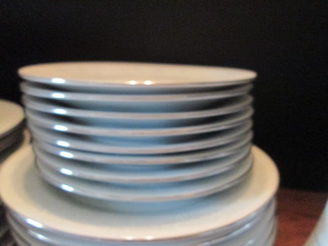 5 Piece Place Setting for 8 Crown Ming Fine China and Serving Pieces - 7