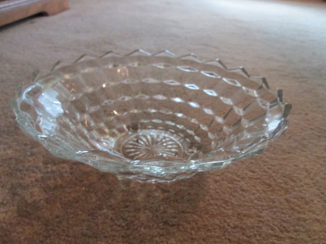 Midcentury American Pressed Glass Egg/Relish Plate, 5 Part Relish Tray, Cubist Pattern - 2