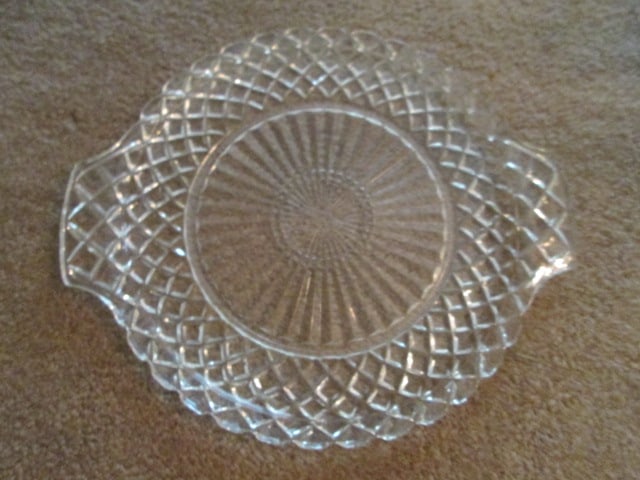 Midcentury American Pressed Glass Egg/Relish Plate, 5 Part Relish Tray, Cubist Pattern - 4