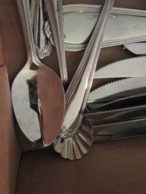Temp-Tations by Tara 18/10 Stainless Steel Serrated Dinner Knives and Completer Serving Pieces - 2