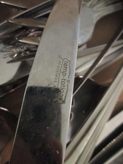 Temp-Tations by Tara 18/10 Stainless Steel Serrated Dinner Knives and Completer Serving Pieces - 7