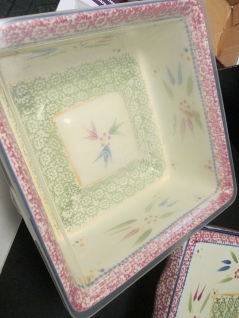 Temp-Tations by Tara "Old World" 3 Piece Square Convertible Serving Set - 6