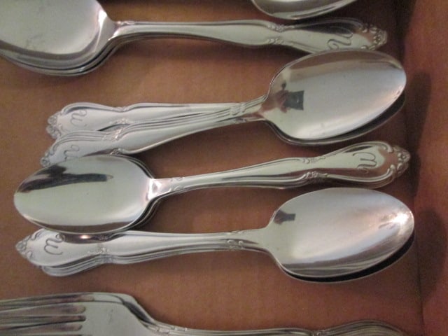 45 Pieces of Customcraft Stainless Steel Flatware Monogrammed with "W" - 4