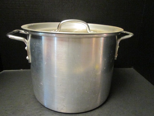 10" Aluminum Stockpot: 10"dia x 8"h