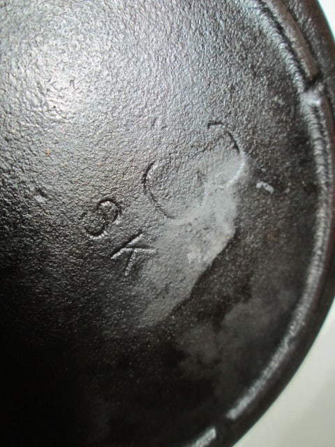 SK Cast Iron No. 3 and No. 5 Skillets - 4